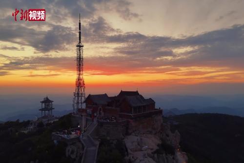 渝厦高铁重庆东至黔江段开通一周年 发送旅客545万人次