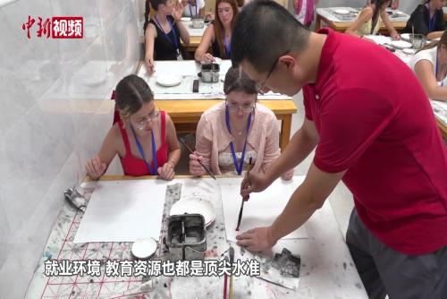 货物列车暴雨中如何做到“滴水不漏”？